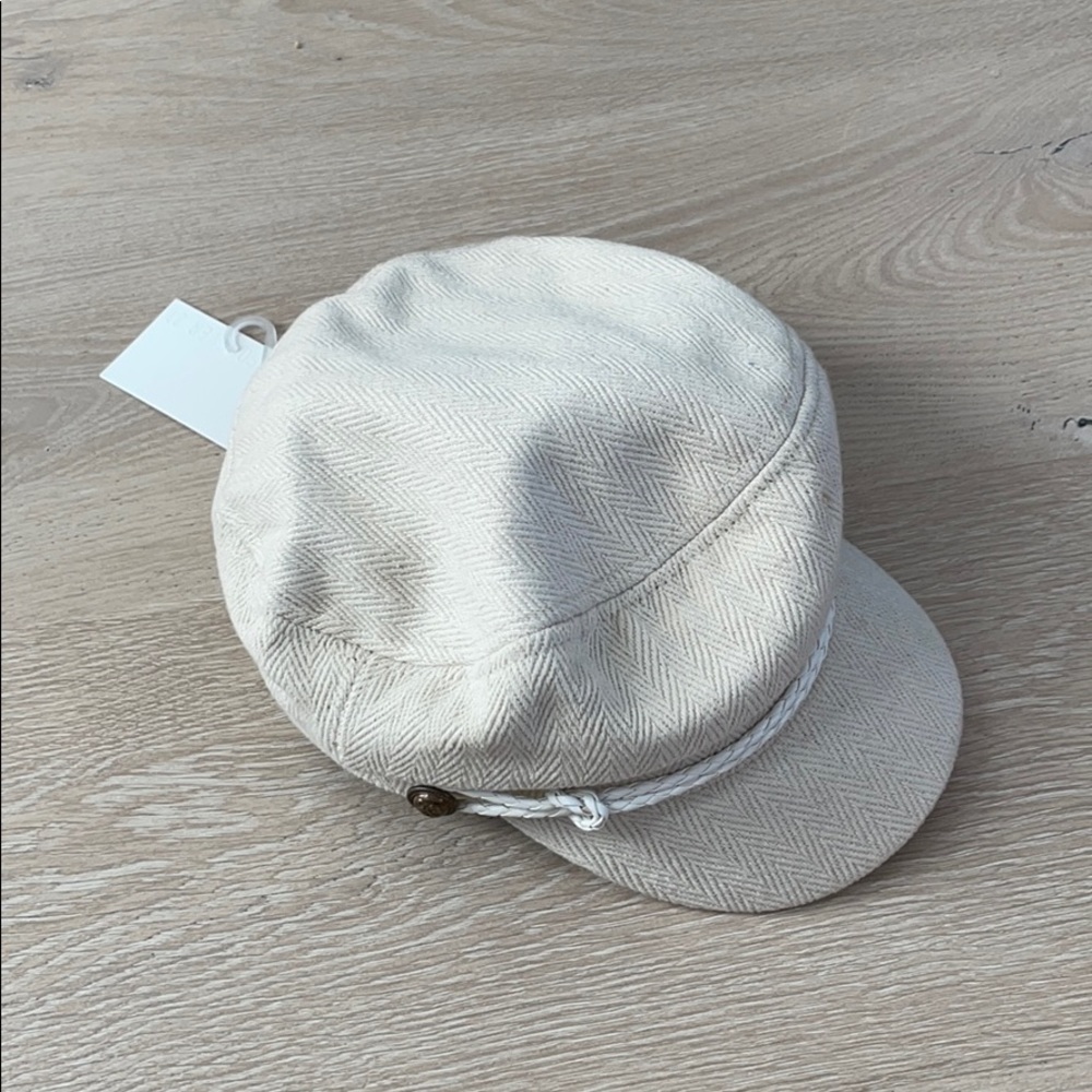 NWT Forever 21 Hat